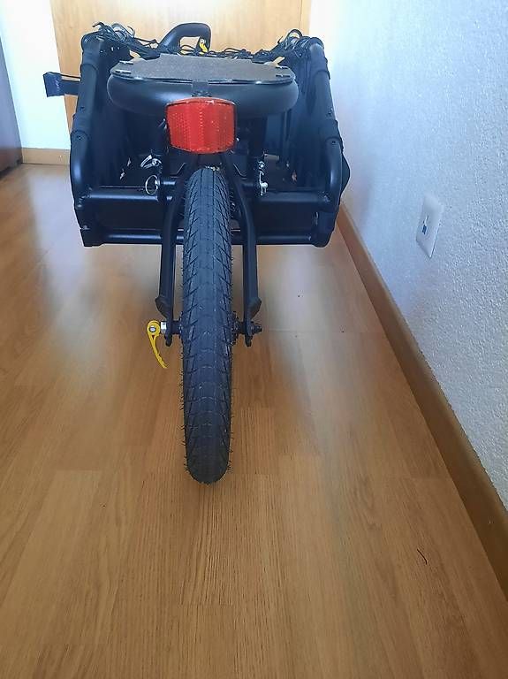 Remorques: Velo anhänger. – D'occasion à Fulenbach par opt_j9mj 1