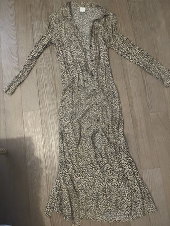 Robe Karl Marc John jamais mise xs