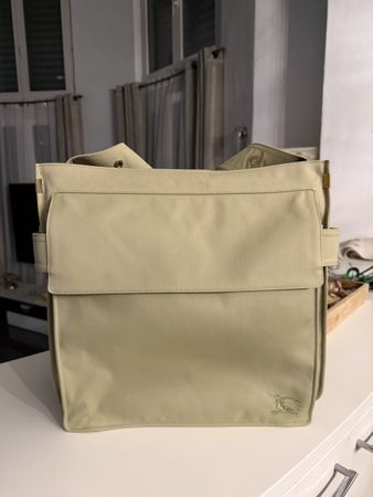 Burberry Tasche Beige Original Top Zustand, neuwertig!