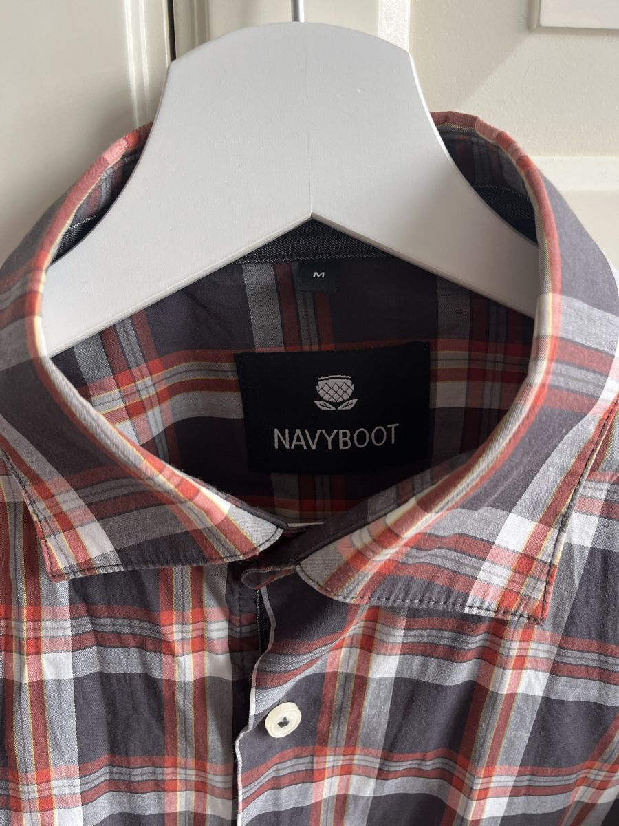 Navyboot Hemden: Navyboot Hemd, Grösse M – Gebraucht aus Eschenbach LU von fva_w6dz 1