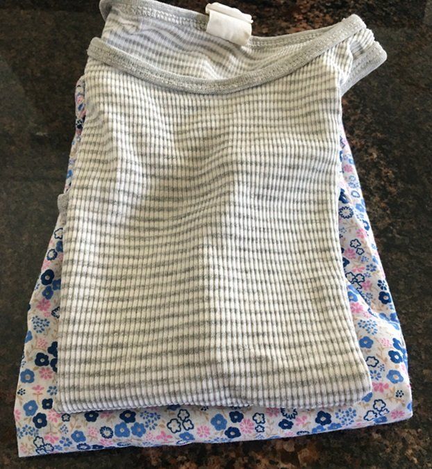 Vestiti & Gonne: Mädchen-Kleid & Body (74) – Usato da Grüningen venduto da tienda100