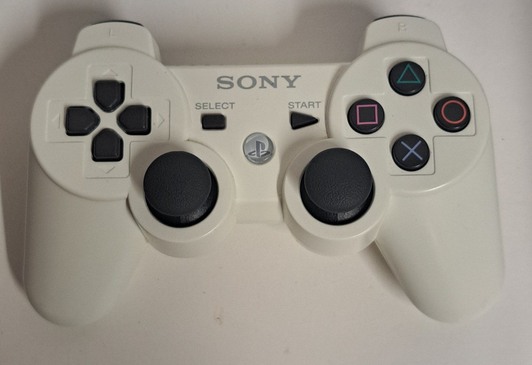 Sony Controller: Ps3 Controller  weiss  und schwarz original Sony  2 Stück – Gebraucht aus Biel/Bienne von Sasha4u 1