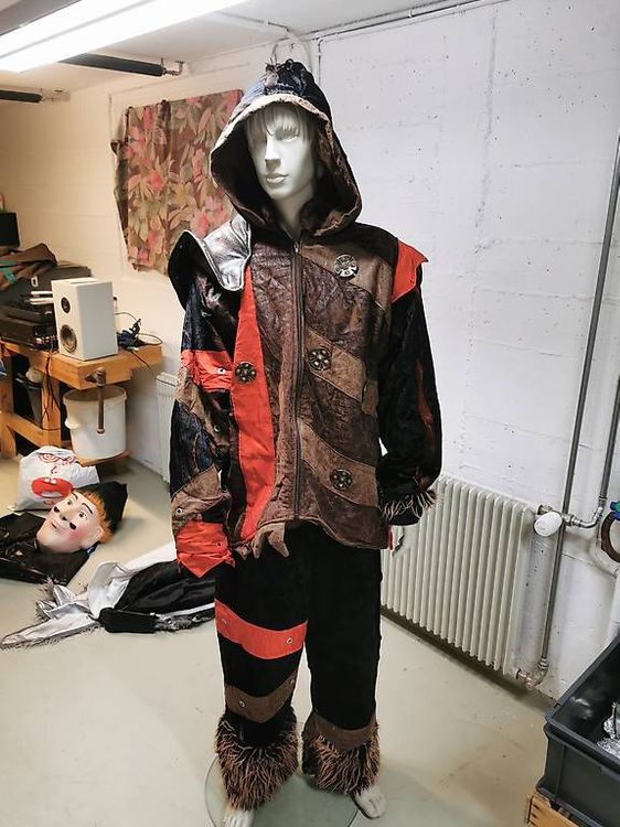 Costumi: Kostüm Wolf – Usato da Bleienbach venduto da ven_k5rv