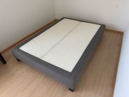 Boxspringbett guter Zustand 140x200 cm