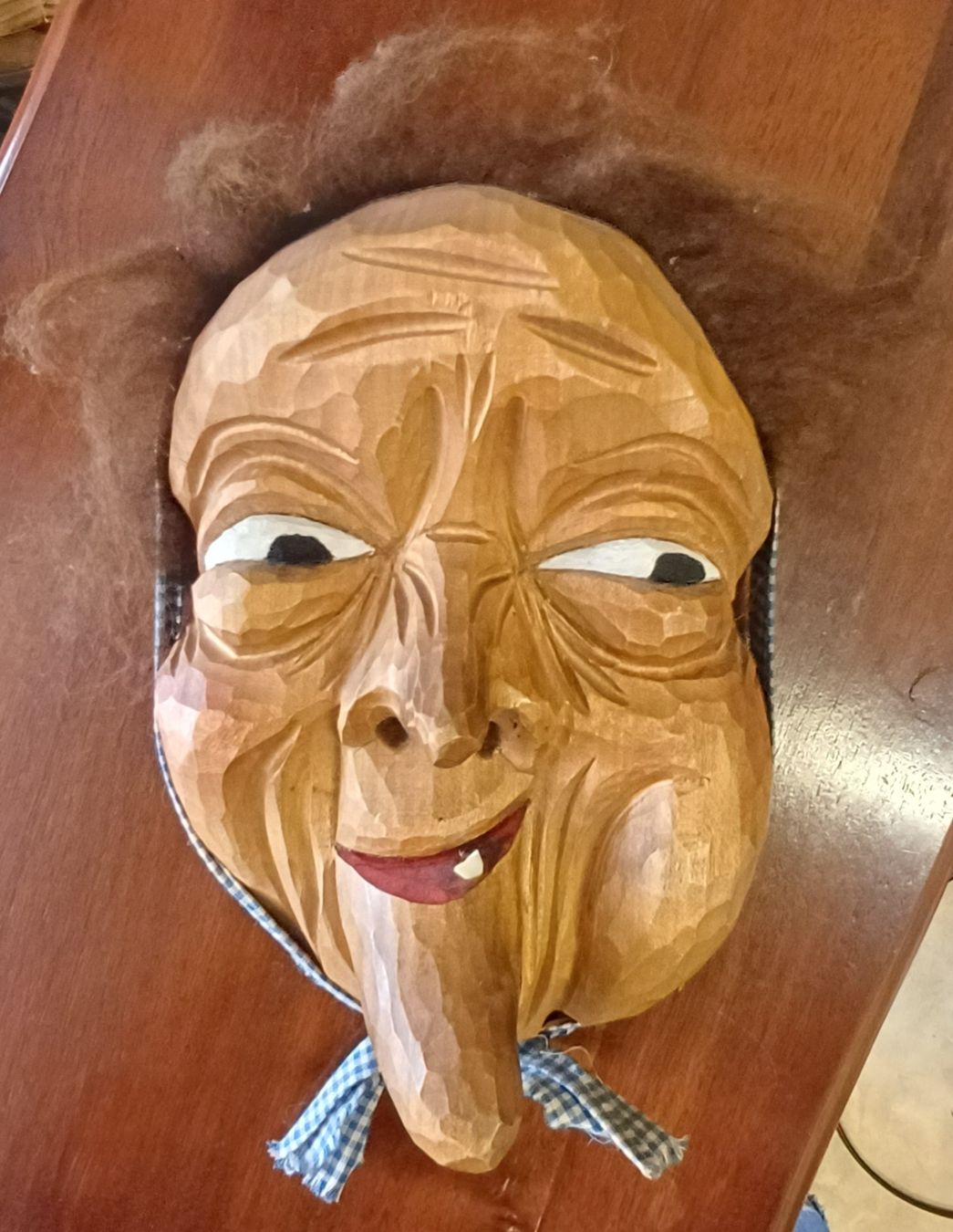 Maschere: Holzmaske schnitzerei – Usato da Merenschwand venduto da Brockinell