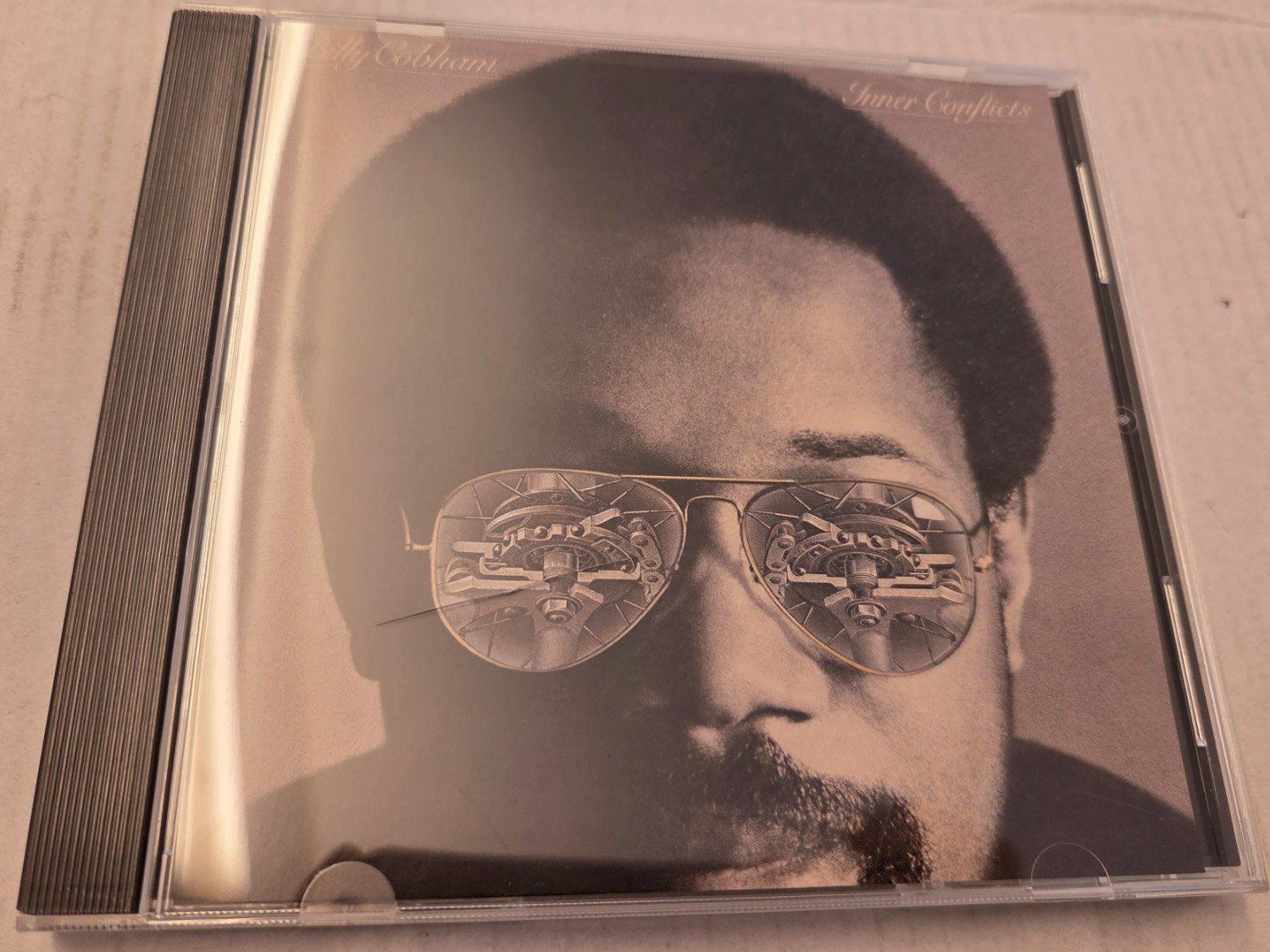 CDs: BILLY COBHAM - INNER CONFLICTS – D'occasion à Bern par Vinylsound.ch