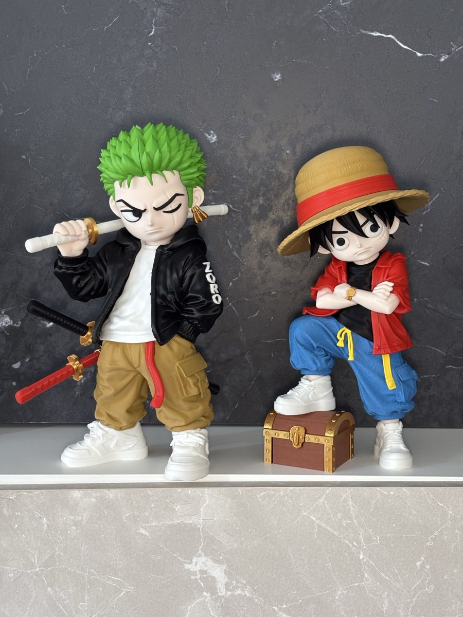 Statuette: Coppia statuine Zoro 34cm e Monkey D.Luffy 31cm One Piece  – Usato da Chiasso venduto da cra_q5rf