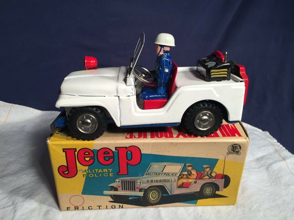 Shioji SSS Japan Willi's Military Jeep mit Friktionsantrieb 1