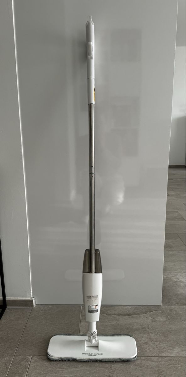 Altro in Apparecchi per la pulizia: Deerma Spray Mop – Usato da Erlenbach ZH venduto da Irina_from_Erlenbach 1