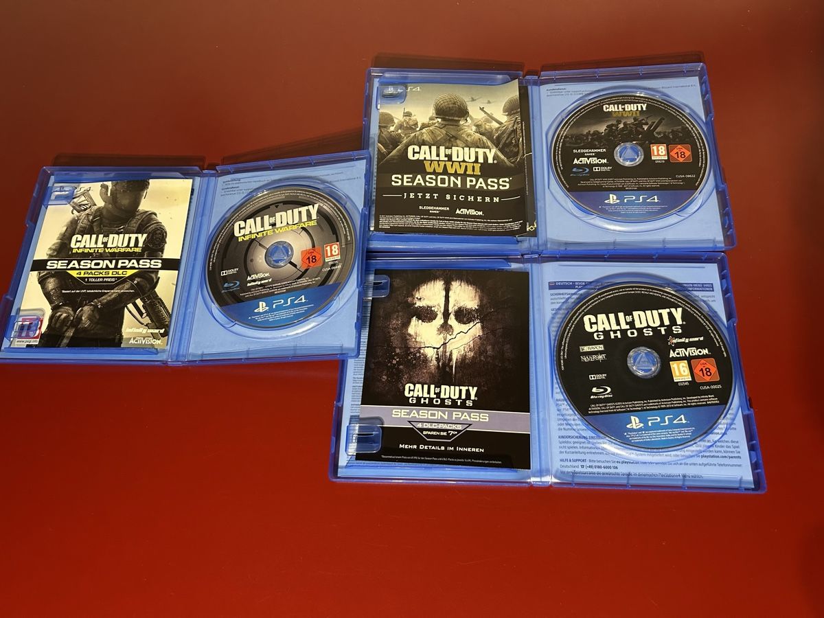 Sony Giochi: Call of Duty PS4 Bundle - 3 Spiele – Usato da Uhwiesen venduto da Bogi2257 1
