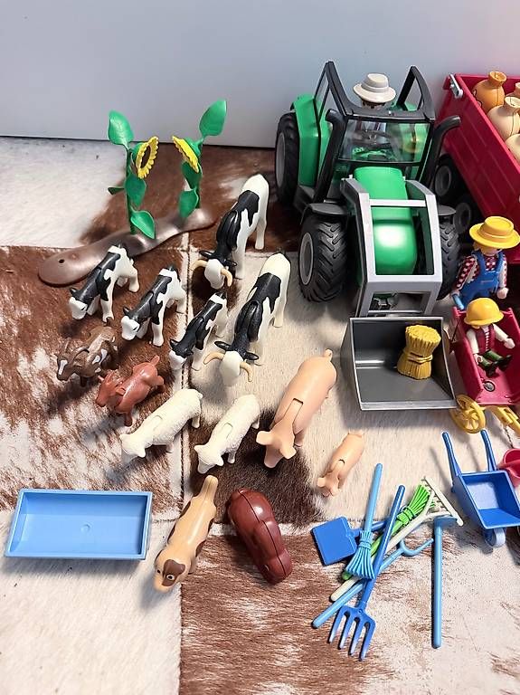 Spielzeuge: Playmobil Bauernhoftiere und Traktor  – Gebraucht aus Ebikon von immo-th 2