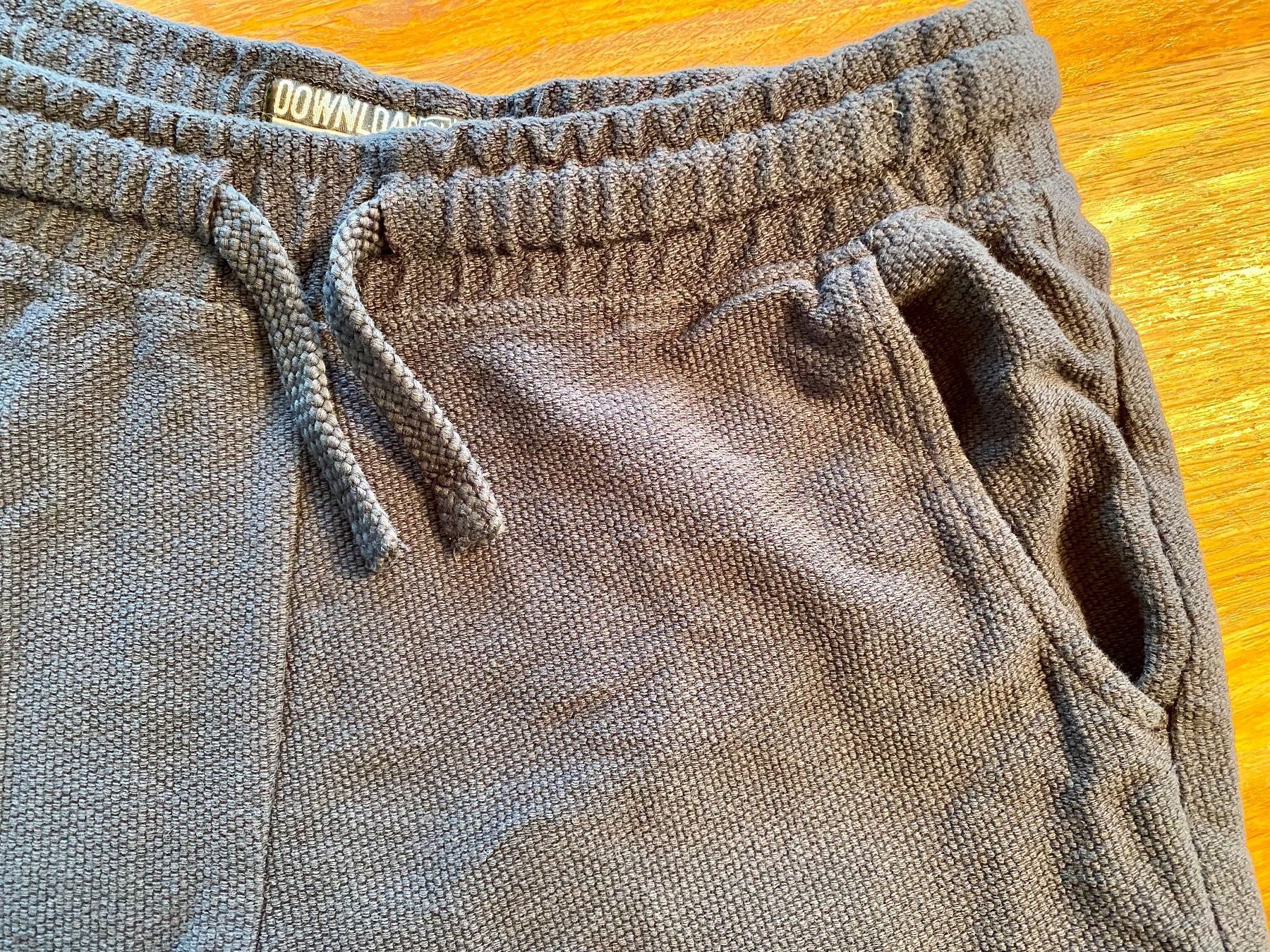 Pantaloni: neuwertig: lässige Shorts Gr. 152 – Nuovo (secondo la descrizione) da Buchrain venduto da Sunny026 1