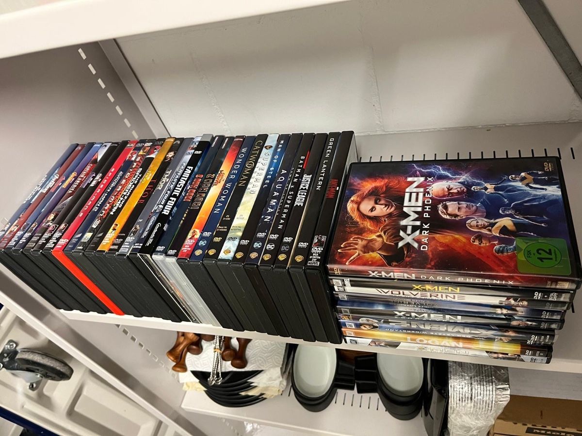 Tutti i DVDs: 80 DVD‘s – Usato da Oberönz venduto da PeFeHo 1