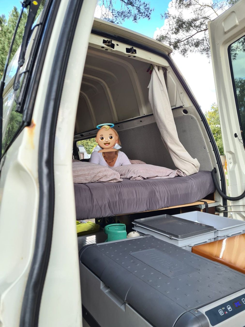 VW Veicoli da campeggio: VW T4 Hochdach 1999 Camper umgebaut – Usato da Baar venduto da bia_n8jj 5