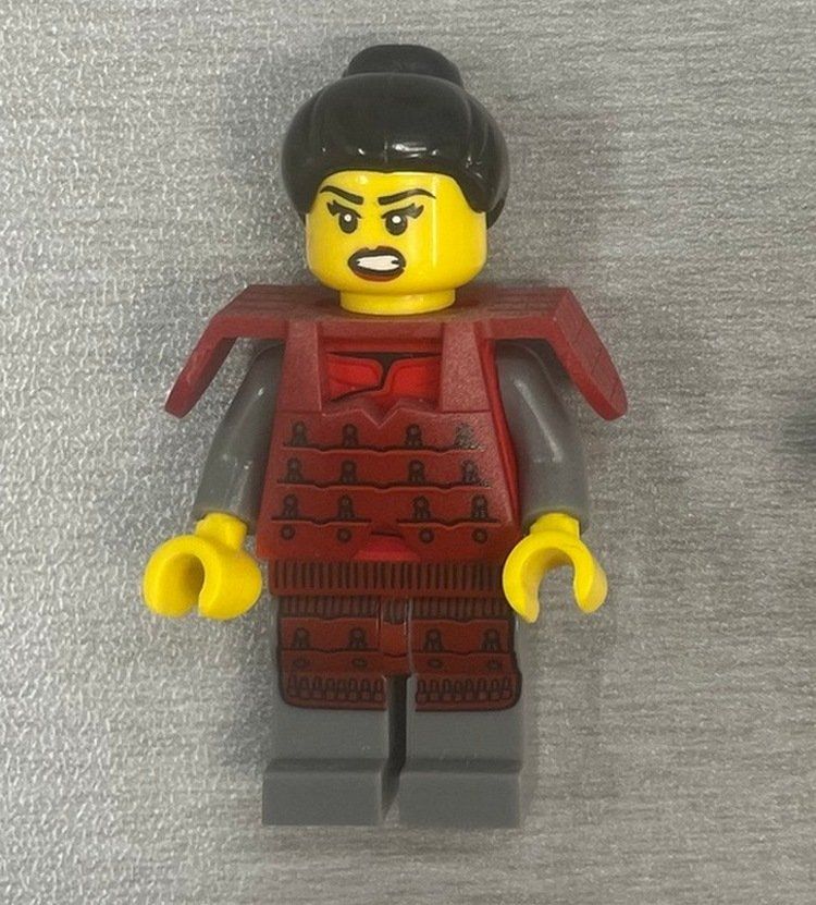 Lego Figuren: Lego Minifigur Samurai aus Serie 13 – Gebraucht aus Sirnach von sagrotin