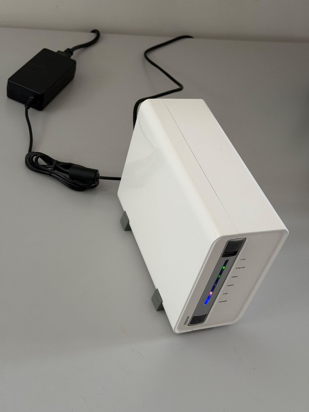 Qnap Server: QNAP TS-212 NAS inkl. 2 x 2TB Disk – Usato da Frauenfeld venduto da sabiff 1