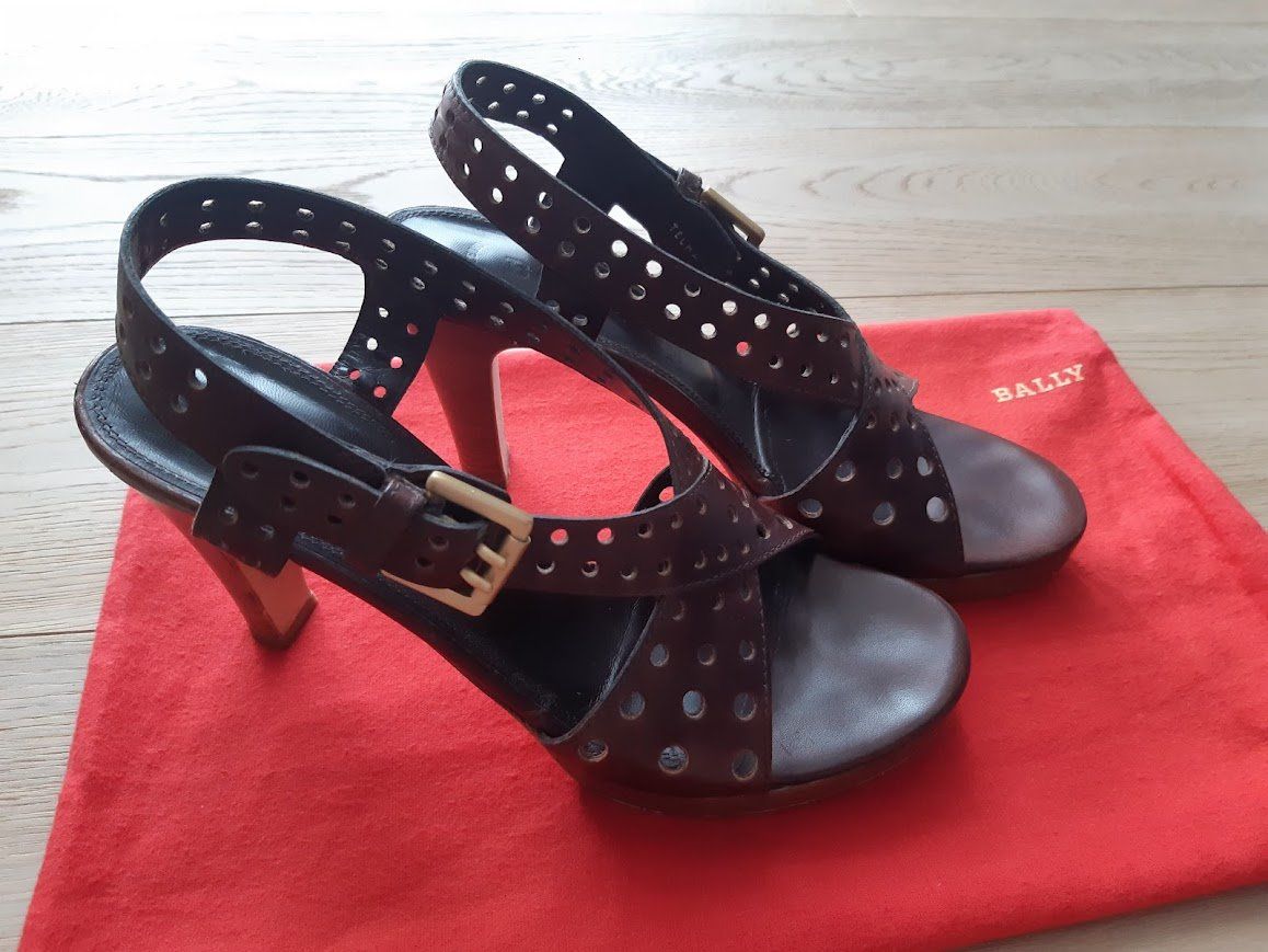 Bally Scarpe da donna: Bally Sommer-Sandalette braun 39 – Usato da Meilen venduto da Aesthetin