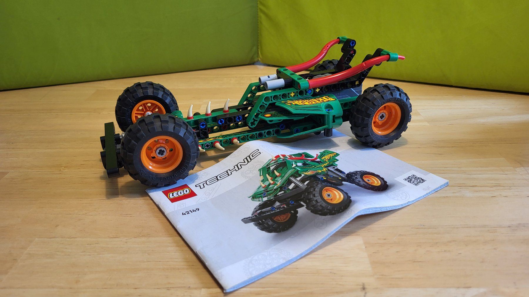 Lego Spielzeuge: LEGO Monster Jam Dragon 42149, LEGO Technic – Gebraucht aus bern von Ryukon
