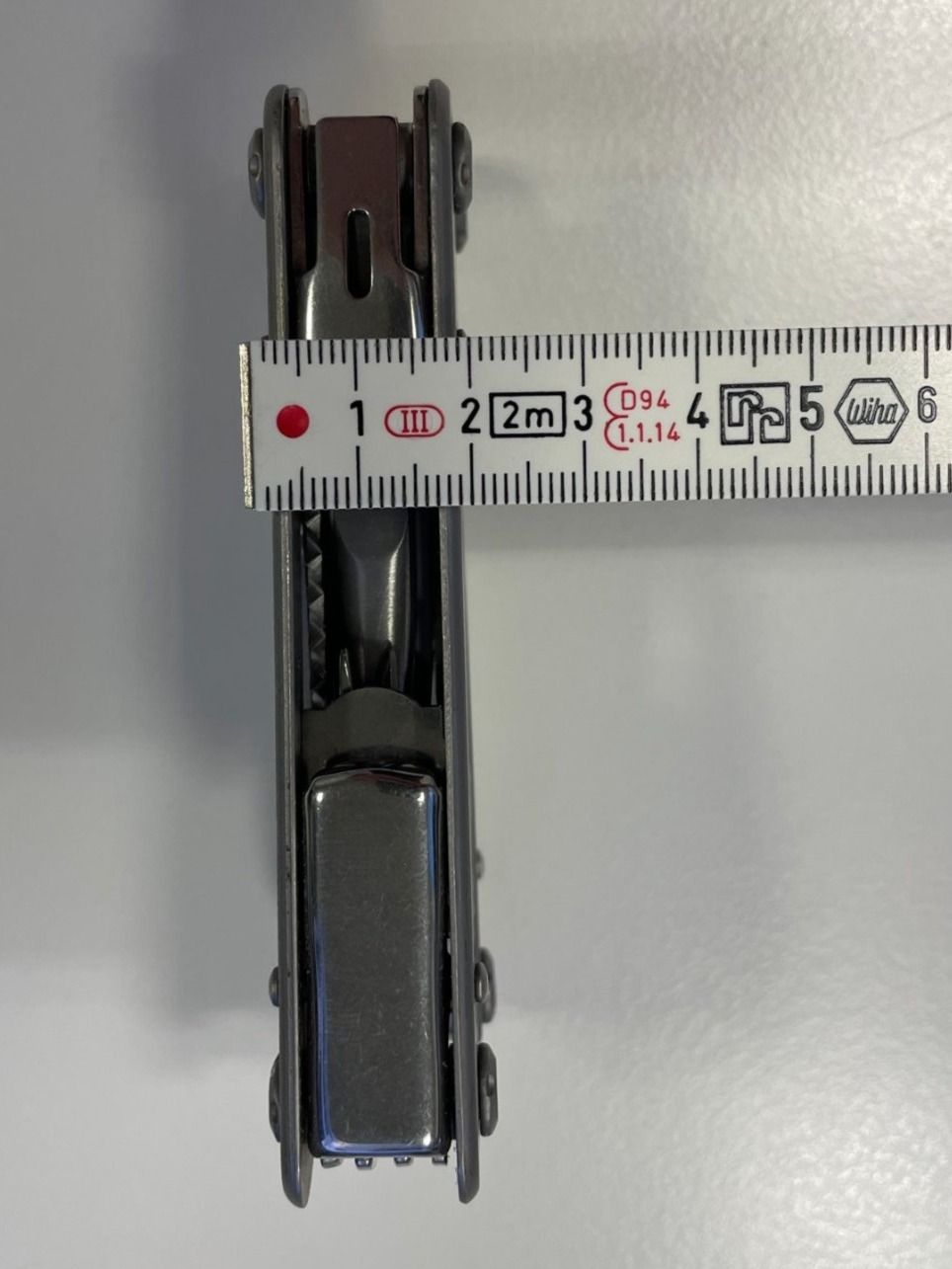 Alle Werkzeuge: Multitool aus Edelstahl / Hosentaschen-Werkzeugkasten – Neu und originalverpackt aus Zug von Cry71 4