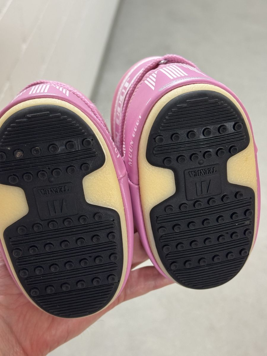 Moon Boot Schuhe für Mädchen: Moon Boot mini Baby Pink Grösse 19-22 – Neu (gemäss Beschreibung) aus Zürich von wid_6wcp 1