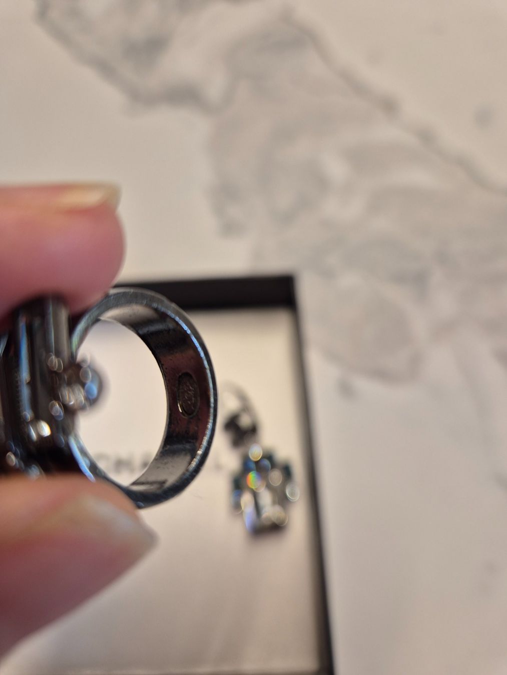 Chanel Sonstiger Schmuck: CHANEL Earrings & Ring Set – Gebraucht aus Winterthur von geo_kt7l 7