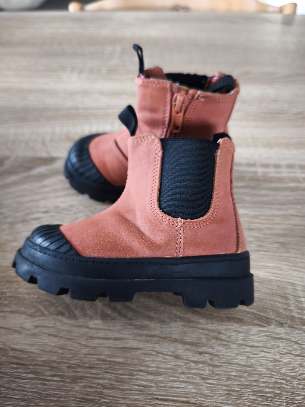 H&M Scarpe per ragazzi: H&M Boots EU 20/21 Terracotta – Usato da Studen BE venduto da Dianatorres 2
