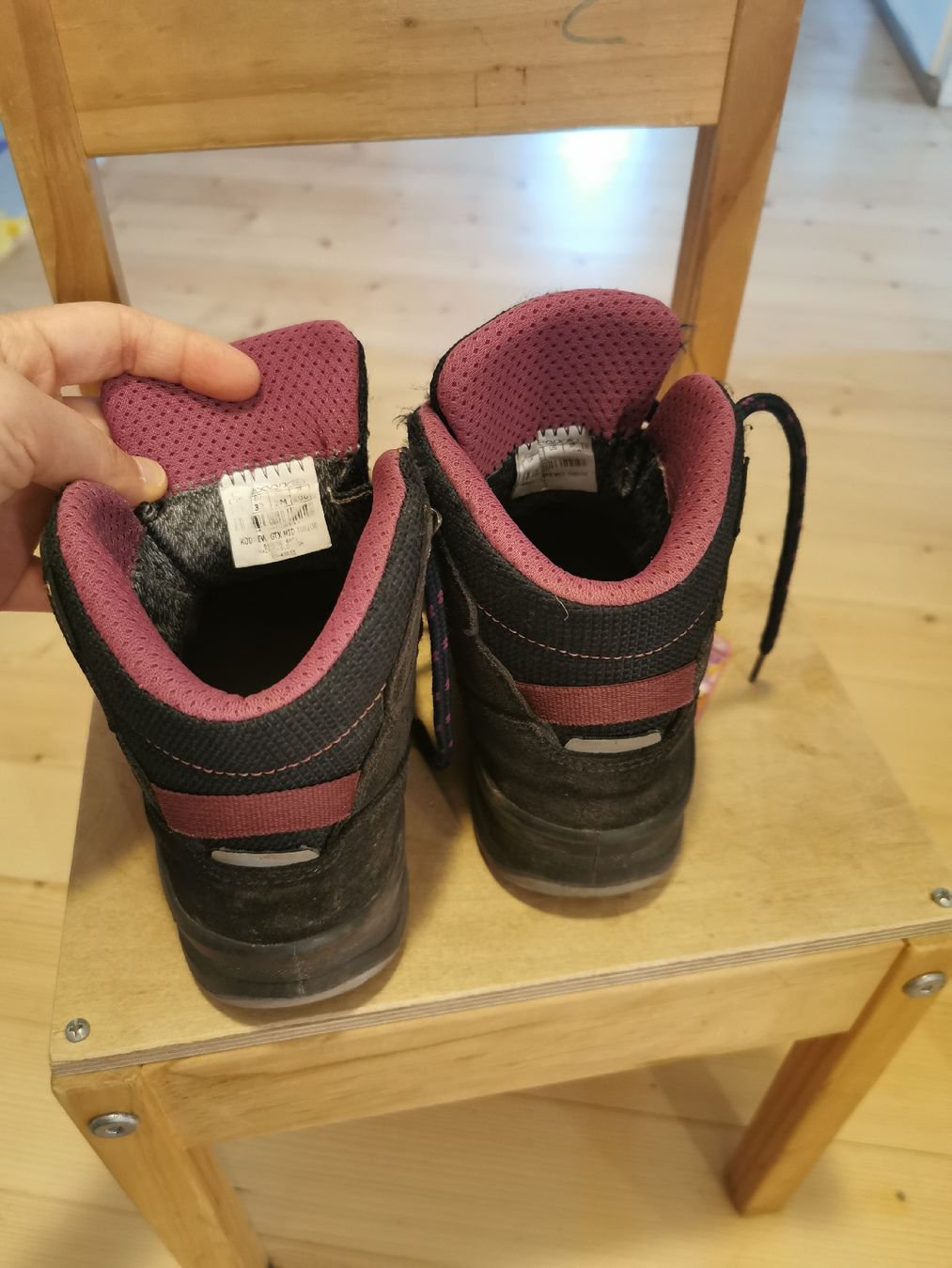 Lowa Scarpe da uomo: Wanderschuhe Lowa, Grösse 33 – Usato da Gipf-Oberfrick venduto da JVB 2