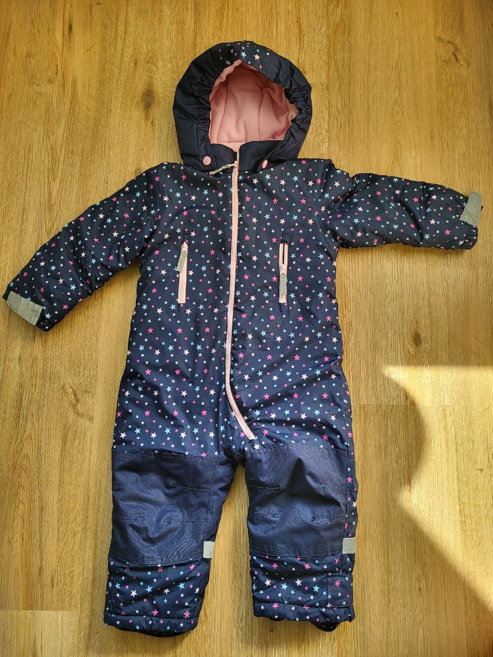 Completi: Winter Overall Gr. 98 mit Sternen – Usato da Buttikon SZ venduto da and_sck5 1