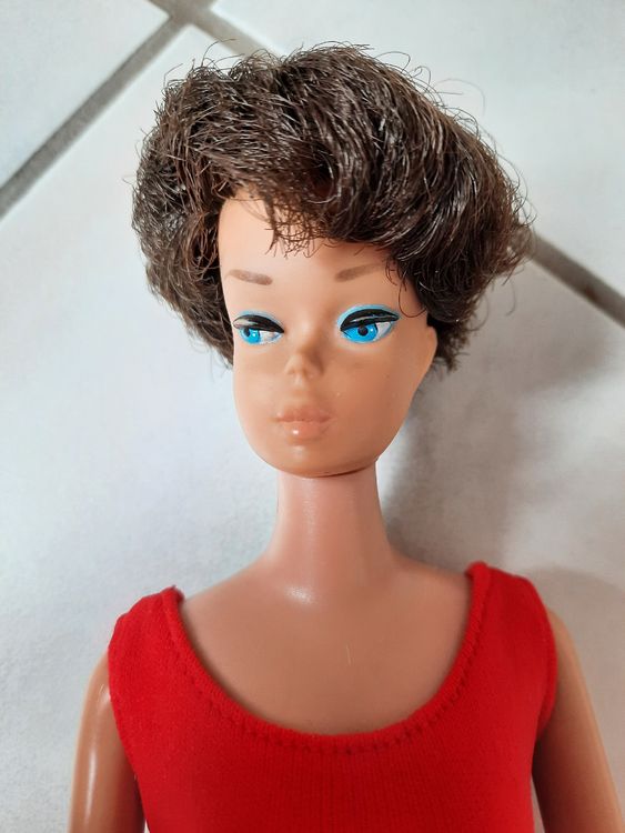 Poupée Barbie Vintage 1962 Mattel – Boîte D'origine + Vêtements, Très Bon état