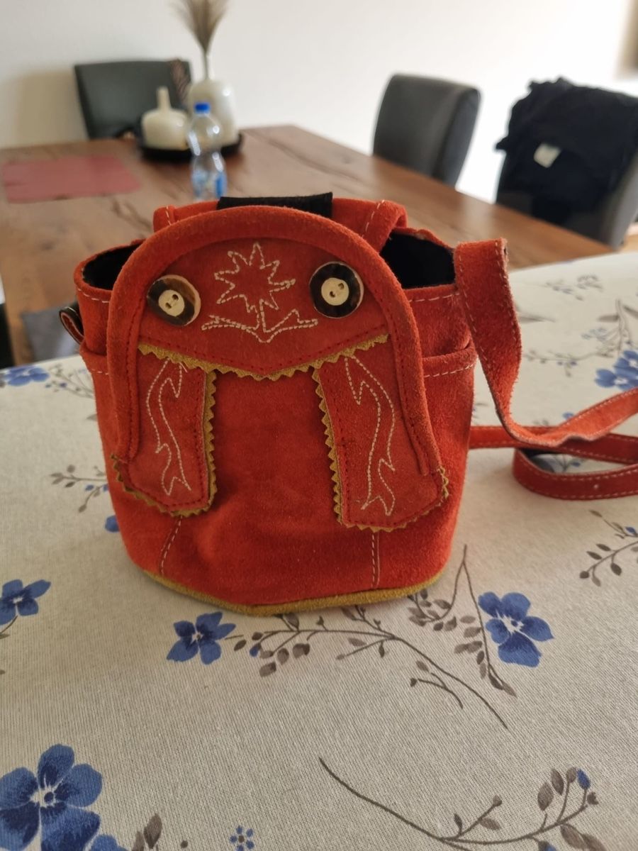 Borse da donna: Handtasche – Usato da Adliswil venduto da rossoelmare
