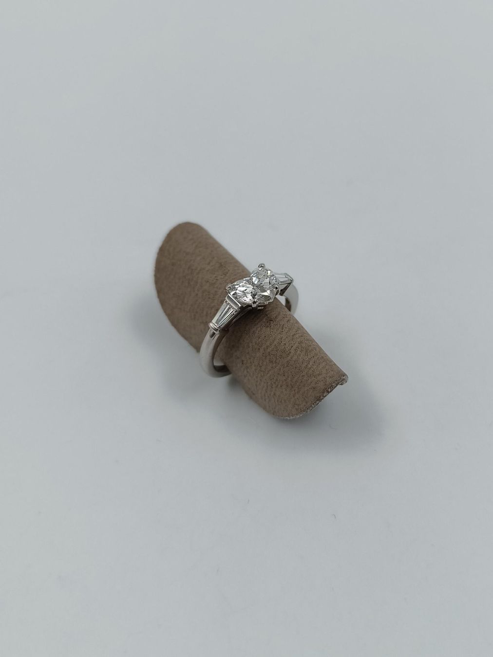 Ringe: BVLGARI HERZ DIAMANT RING IN 950 PLATIN – Gebraucht aus Luzern von EdiGem 7