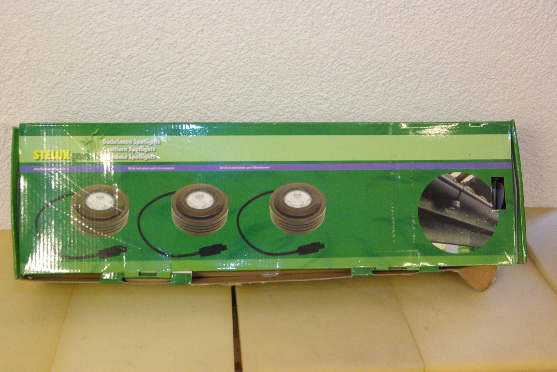 Lampade: STELUX Dachrinnen Spotlights - 3er Set – Nuovo e nell'imballaggio originale da Herisau venduto da Cevianer1844