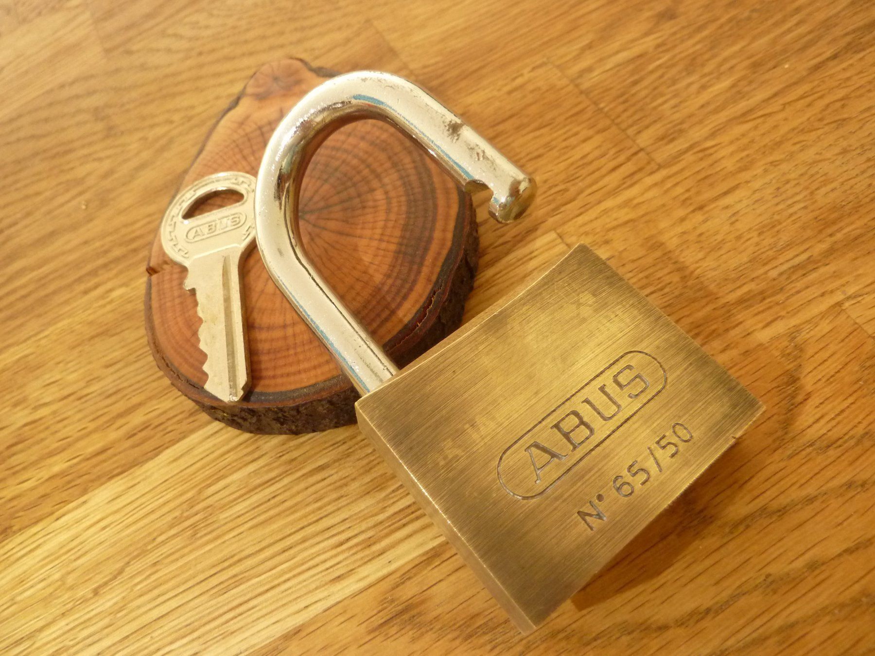 Lucchetti: Schloss ABUS No 65 / 50 – Usato da Hochfelden venduto da swissice 3