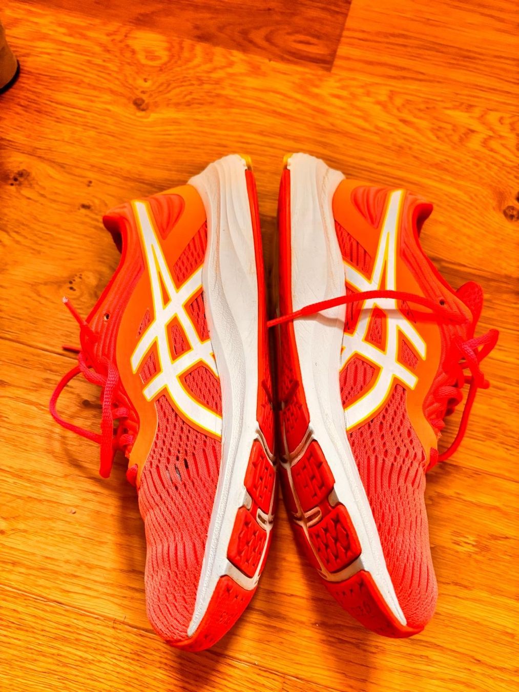 Asics Scarpe da donna: Baskets ASICS Gel-Pulse 11 – Usato da Romainmôtier venduto da val_r8sn