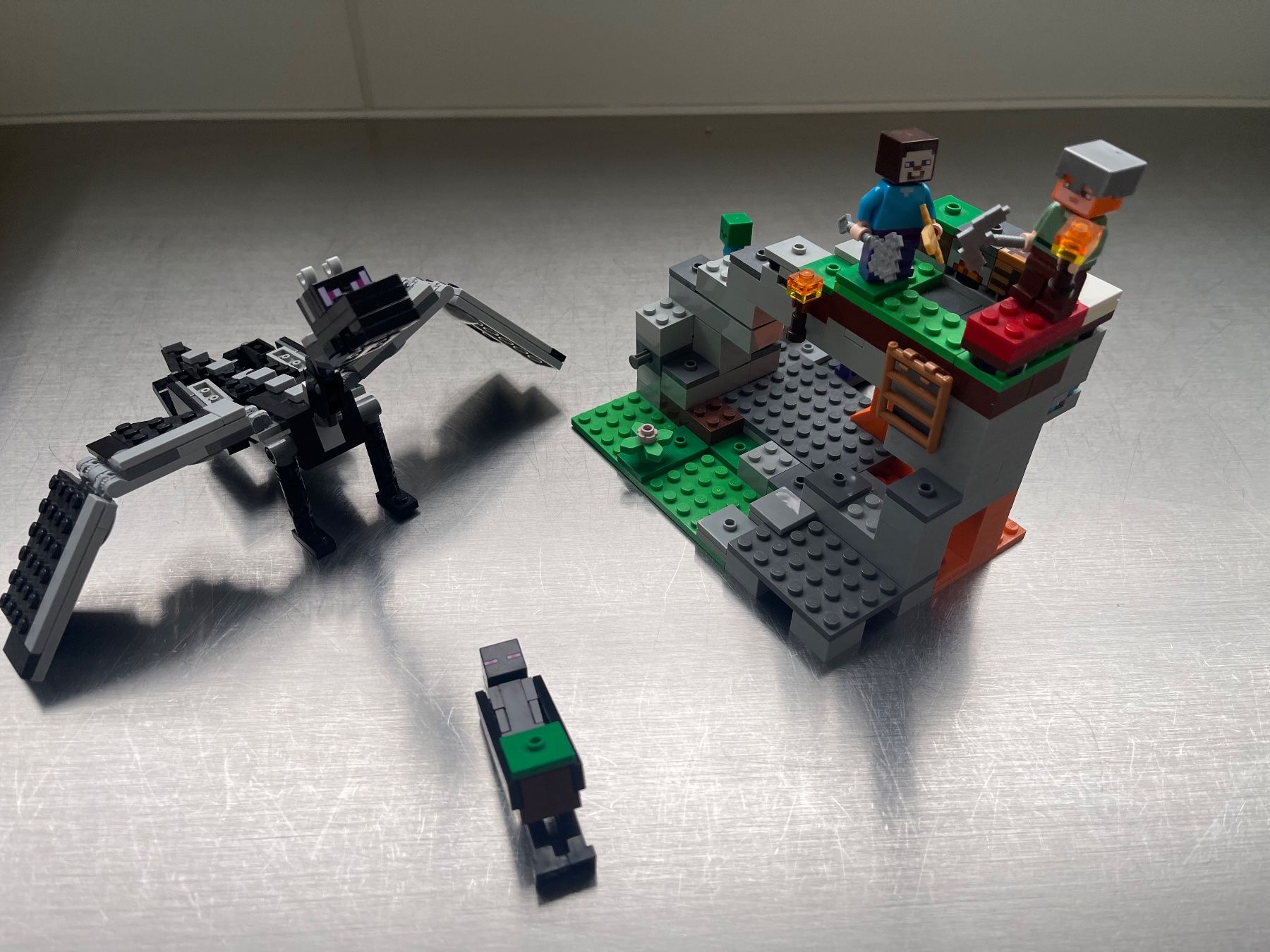 Lego Kit di costruzioni: Lego die Mine und das End – Usato da Maisprach venduto da Leoli123