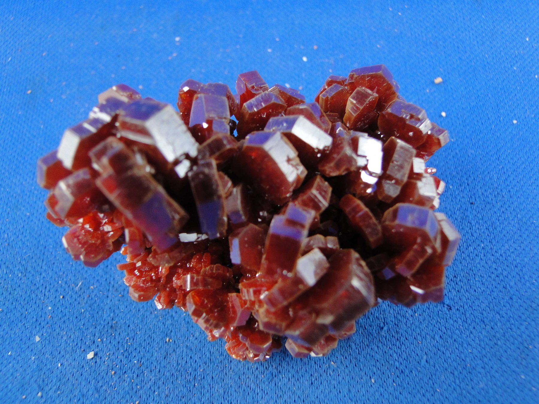 Mineralien & Heilsteine: Vanadinit – Gebraucht aus Schinznach Bad von Demerald 7