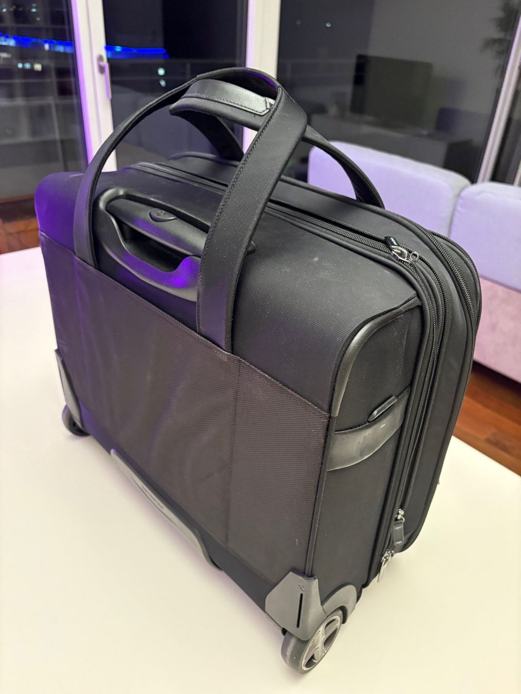 Samsonite Reisekoffer: Mallette professionnelle à roulettes -Samsonite Rolling Tote – Gebraucht aus Lausanne von Cubs2 4