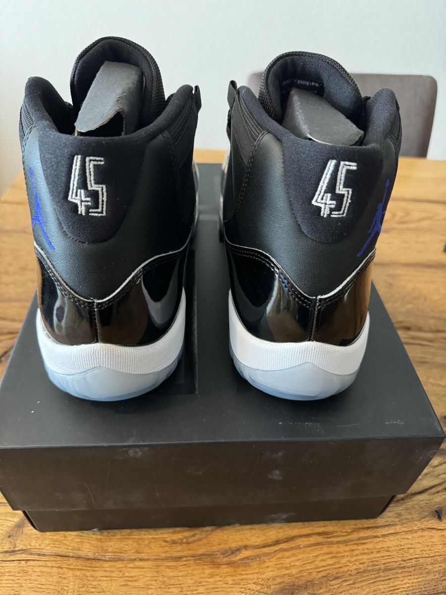 Jordan Scarpe da uomo: Air Jordan 1 Retro Spacejam - 2016 – Nuovo e nell'imballaggio originale da Zürich venduto da sell_my_stuff 2