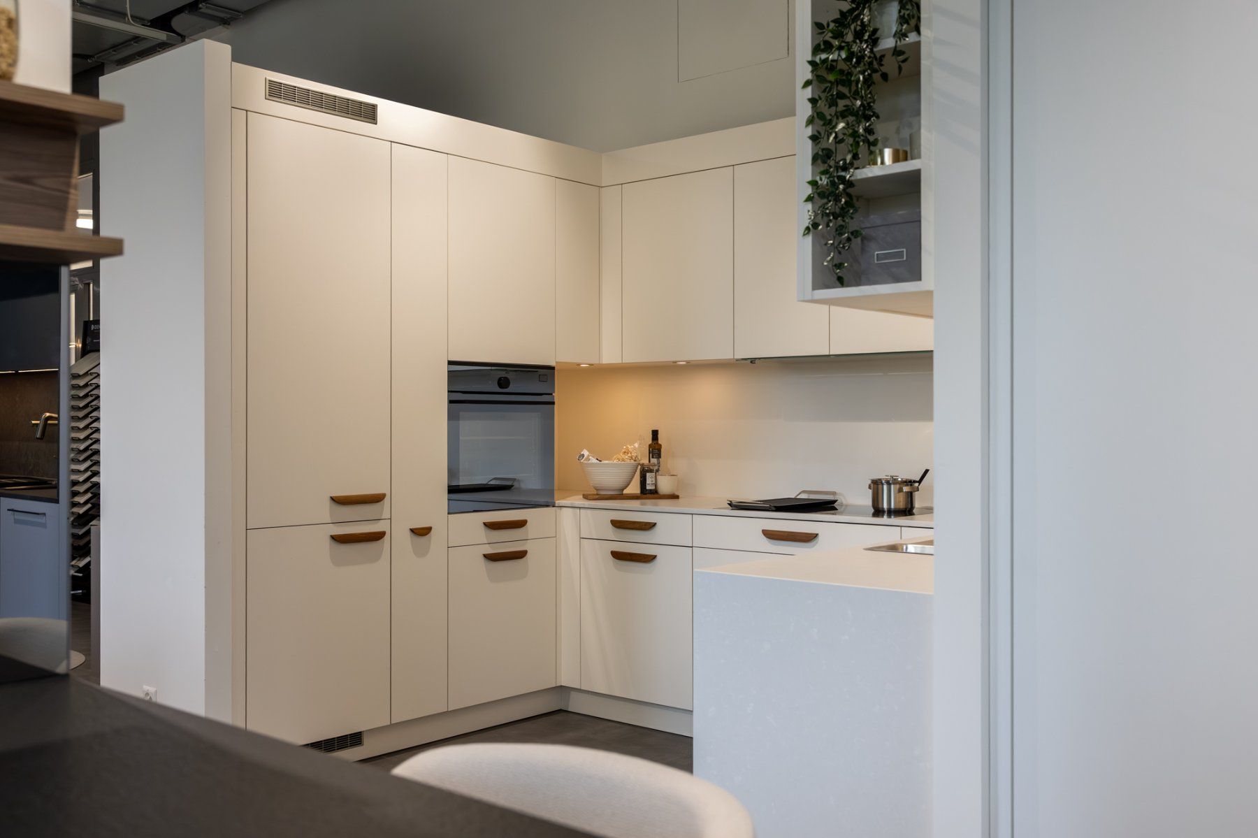 Cucine complete: Ausstellungsküche Veriset – Usato da Pratteln venduto da Veriset_NORD 2