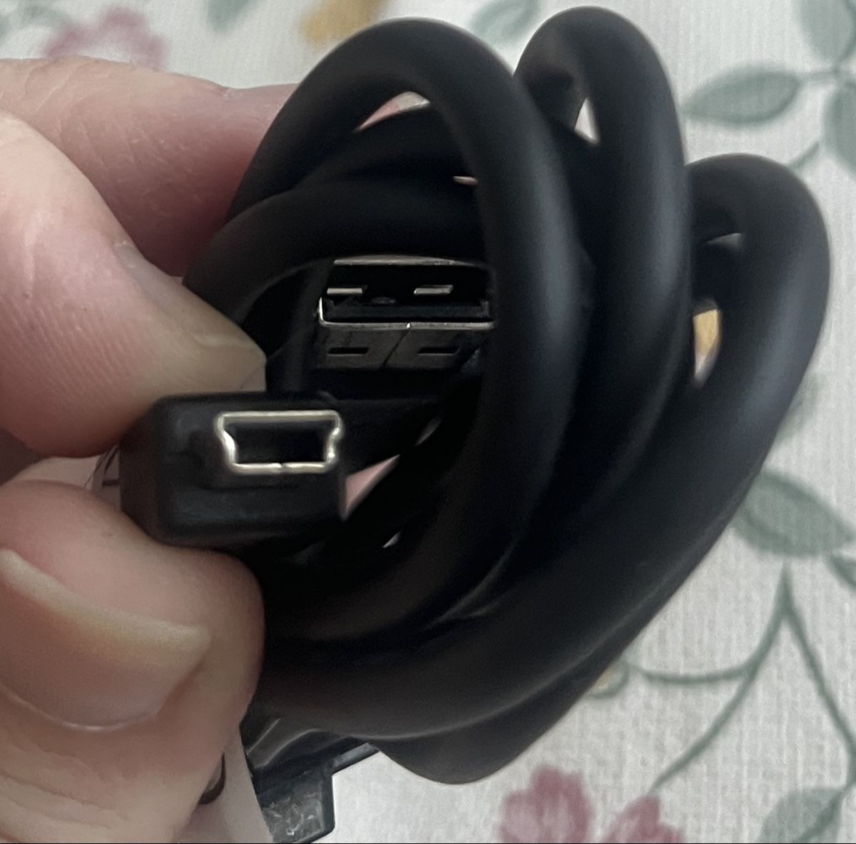 Câbles: Câble USB A - mini A - 1m50 – D'occasion à Corpataux par leajsl 1