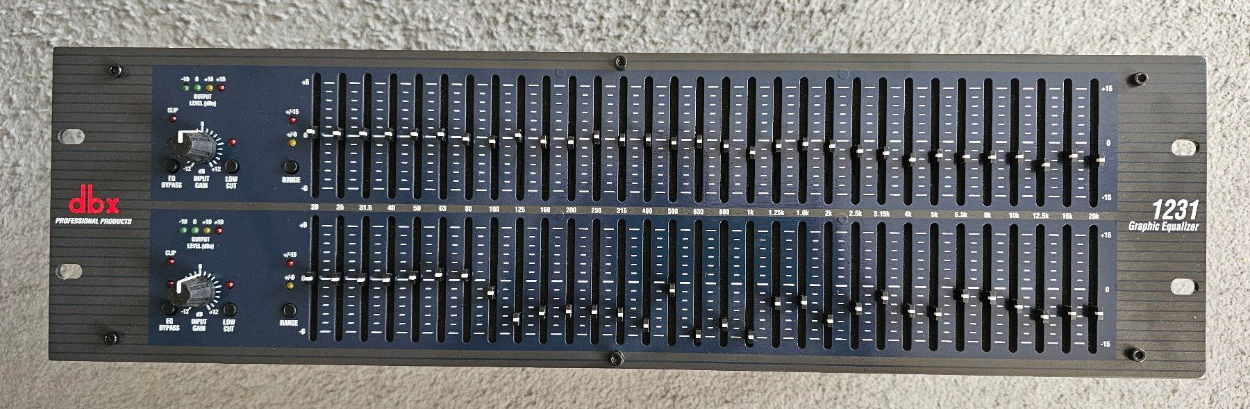 Dbx Equalizzatori: DBX 1231 Graphic Equalizer - SN: 01036059 – Usato da Birsfelden venduto da missnamrit