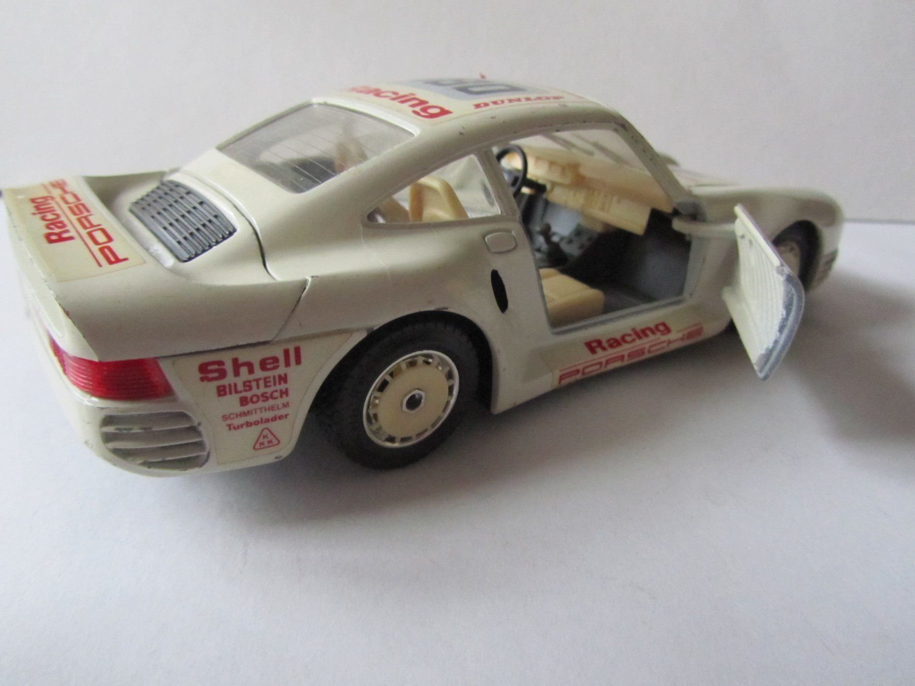 Bburago Modellini d'auto: Burago Porsche 959 Mst 1:24 – Usato da Weiningen ZH venduto da dietsch57 3