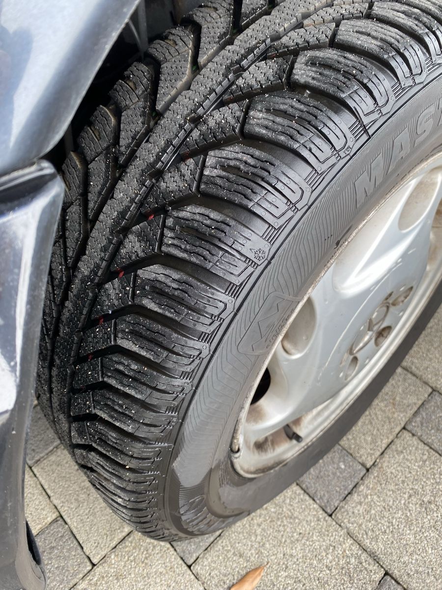 Veicoli commerciali: Mercedes V220 Cdi ab Mfk – Usato da Wohlen AG venduto da Arbanasi 6