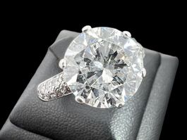 Solitär Brillant Ring 5.46ct (F, I1) 18k SSEF Zerti *S874