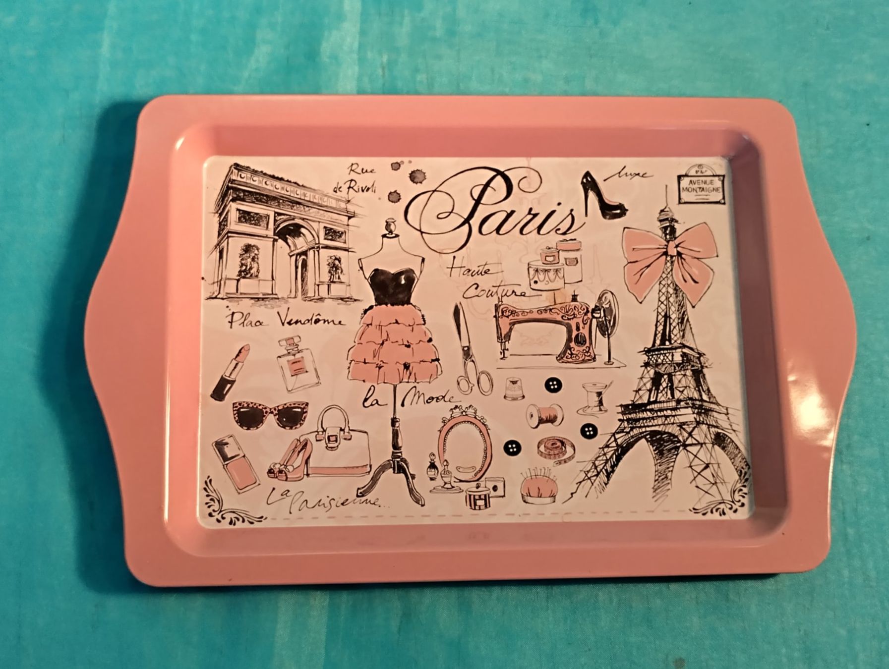 Servierplatten: Serviertableau Paris, Metall – Gebraucht aus Bellach von JingleCherry