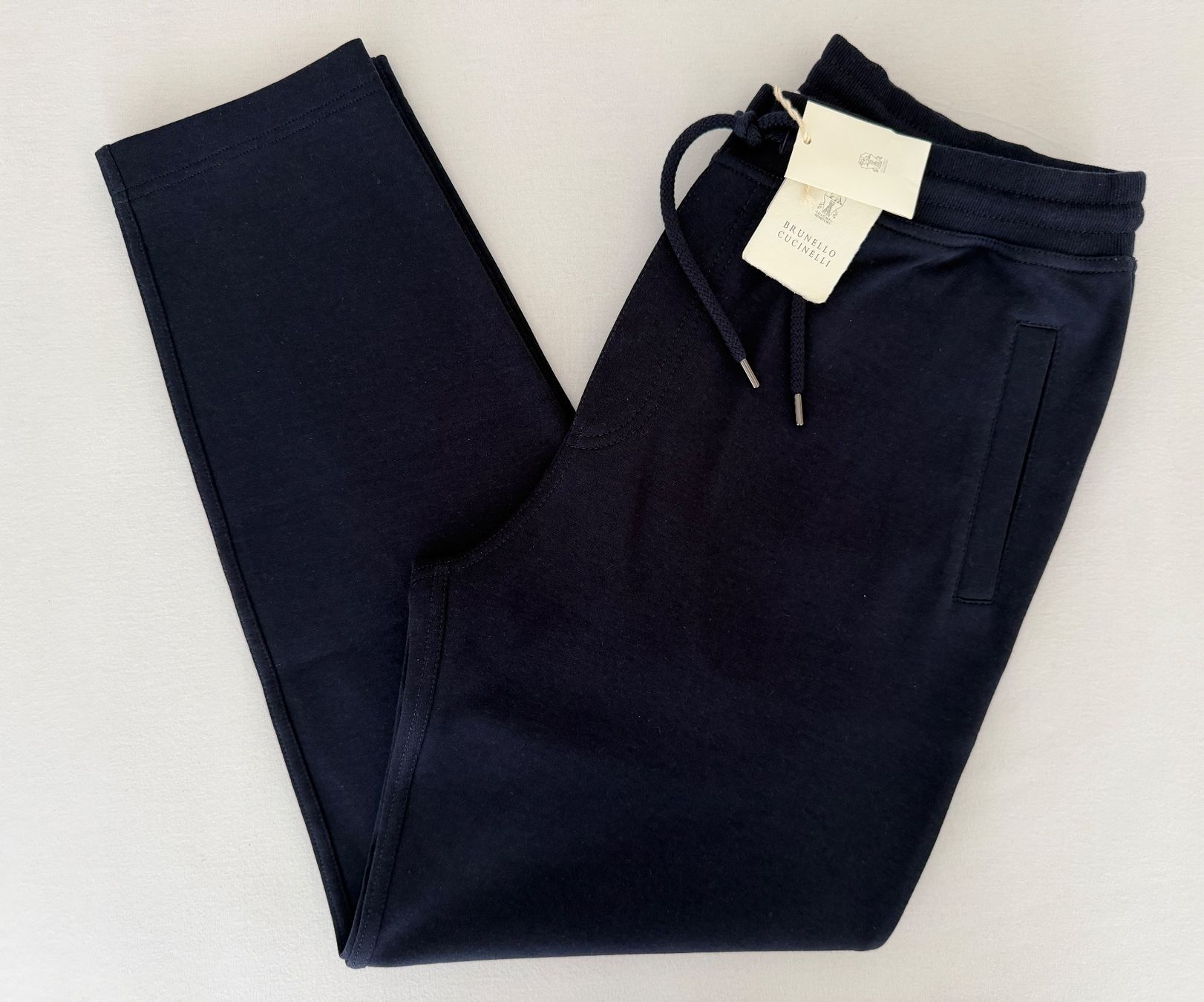 Brunello Cucinelli Hosen: Brunello Cucinelli Sweatpants in Cobalt Blue – Neu und originalverpackt aus Pfäffikon SZ von Redwulf34 9