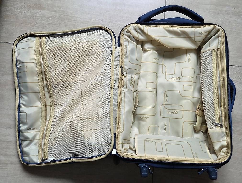 Altro in Aeronautica: Trolley cabina Dielle blu  leggero e pratico – Usato da Locarno venduto da bru_st25 1