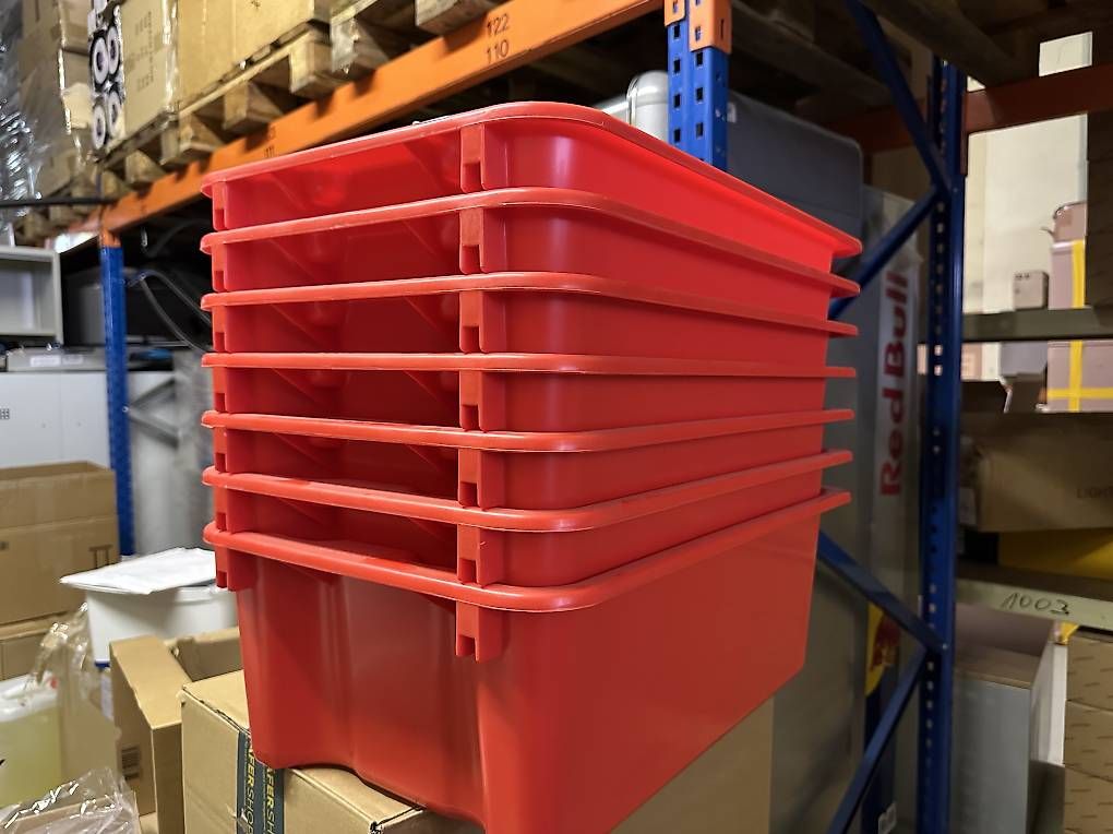 Transportkisten: neue Drehstapelbehälter FB 601, 30 l, rot – Neu und originalverpackt aus Necker von liq24 1