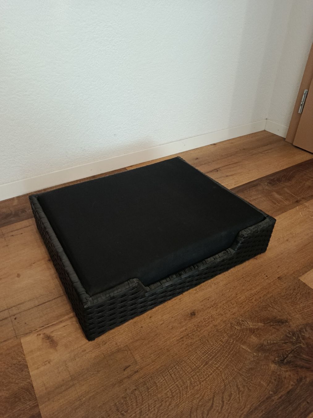 Cucce & Letti: Zu Verkaufen Hunde und Katzenbett – Usato da Thörigen venduto da nailik.1994