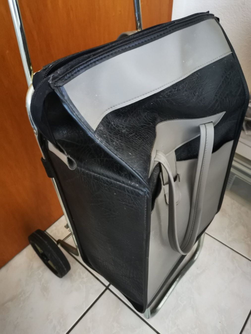 Sonstiges für Haushalt & Wohnen: Chariot de courses Andersen pliable, pratique et léger – Gebraucht aus Courtepin von Marisou2 6